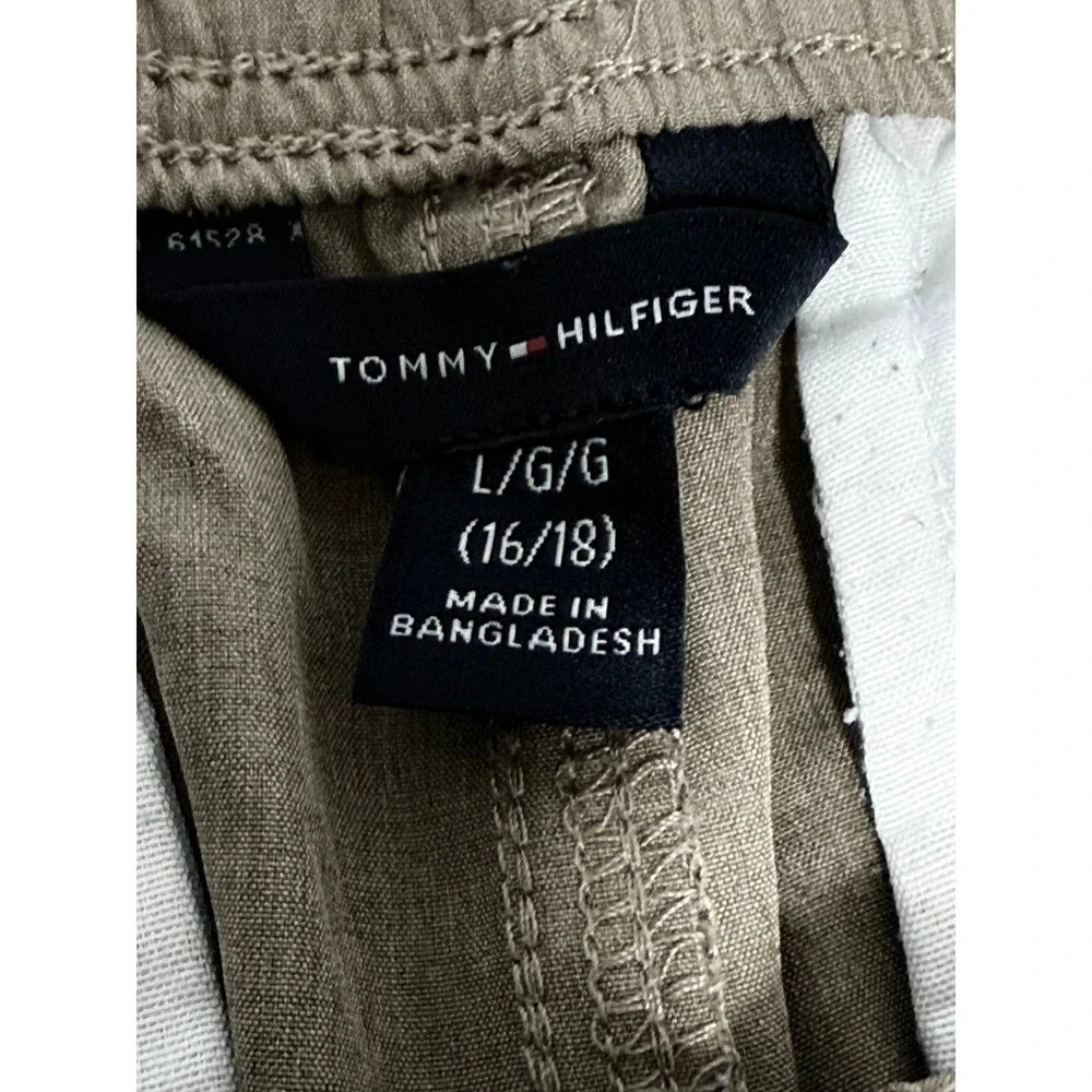 Tommy Hilfiger Boys Youth Khaki Cargo Shorts Elastic Waist Tan Size L 16/18